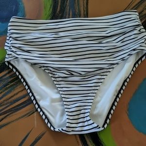 Victoria's secret bikini bottoms XL